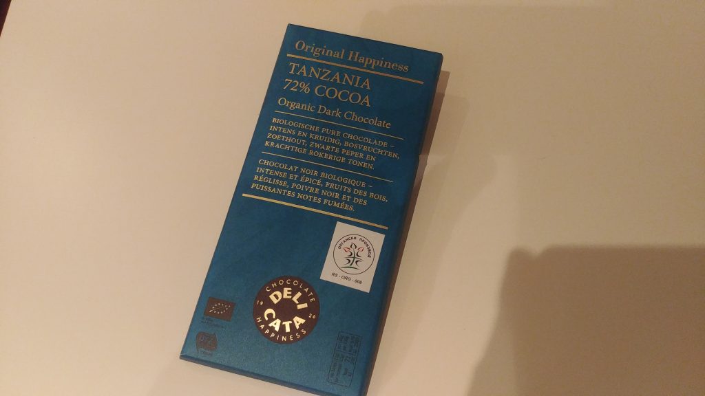 Crna organska čokolada