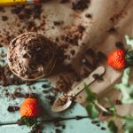 Čuvate čokoladu u frižideru? Stručnjaci kažu: Nikako!